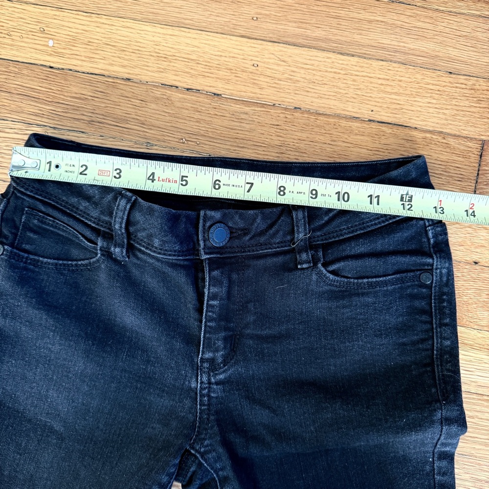 Simply Vera Wang Black Skinny Jeans | Size 2 Petite - Picture 5 of 7
